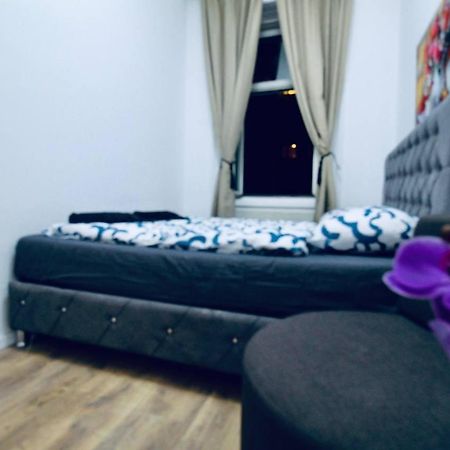 Modern Double Room Js A Вена Экстерьер фото