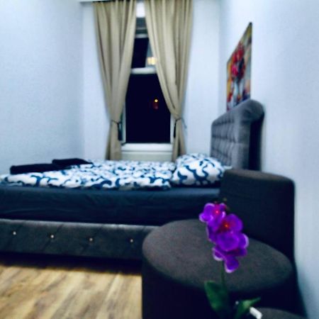 Modern Double Room Js A Вена Экстерьер фото