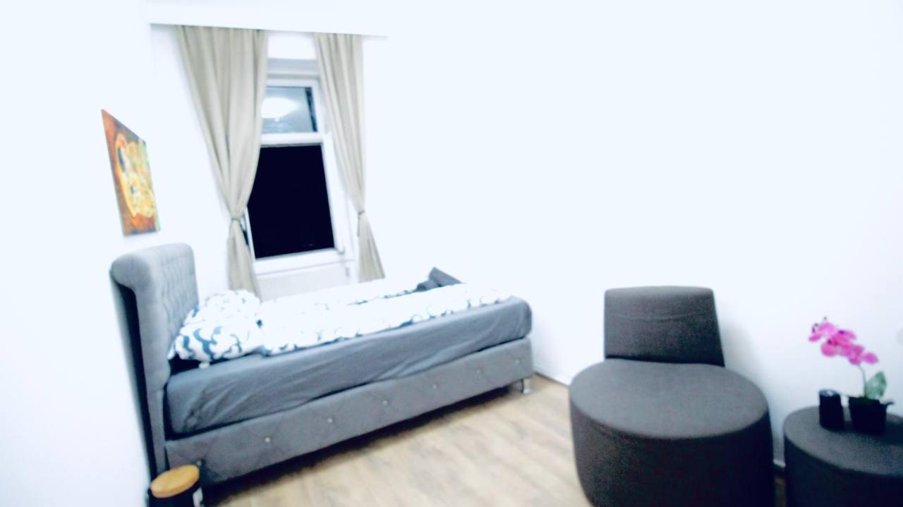 Modern Double Room Js A Вена Экстерьер фото