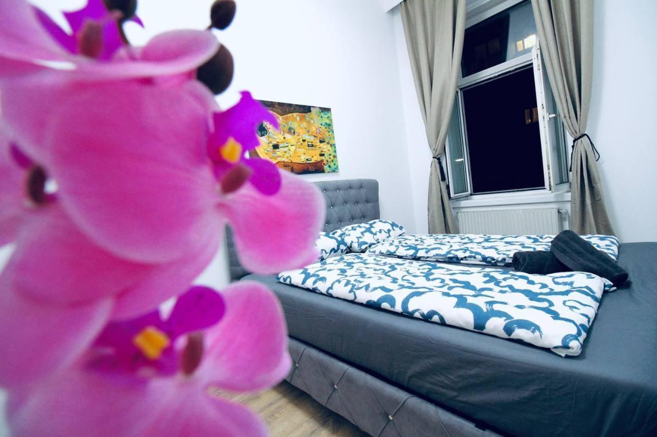 Modern Double Room Js A Вена Экстерьер фото
