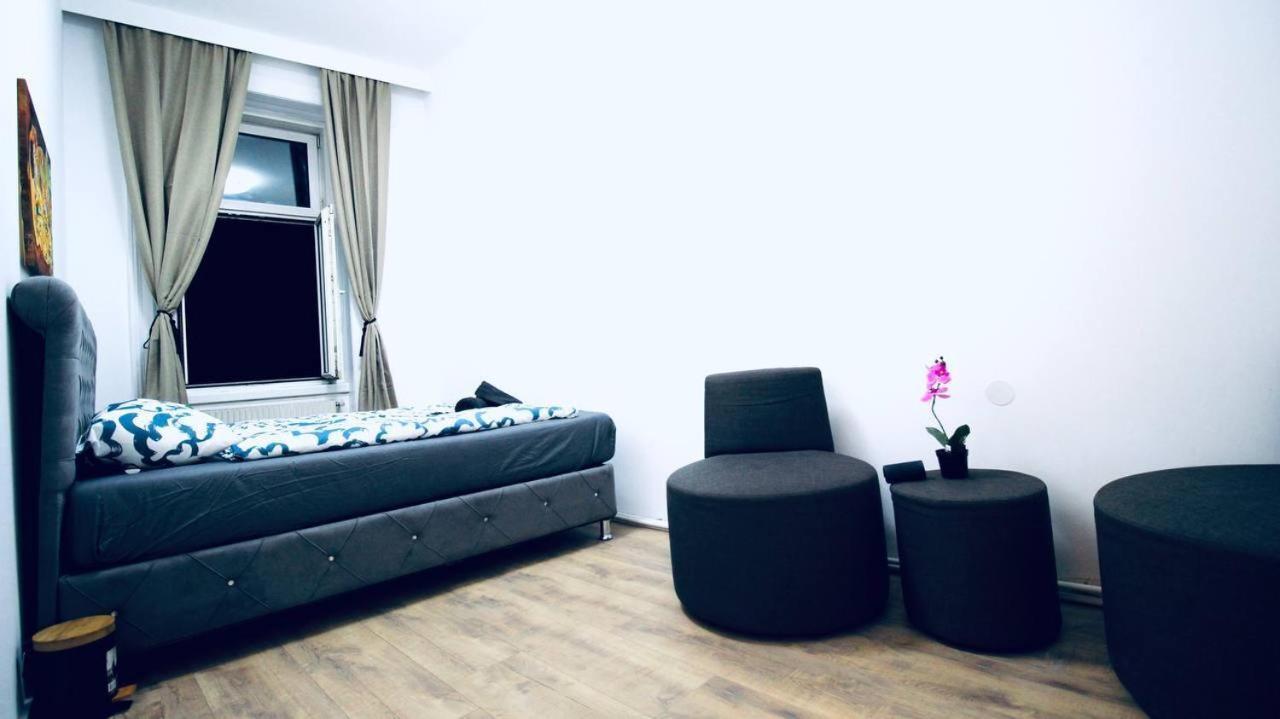 Modern Double Room Js A Вена Экстерьер фото