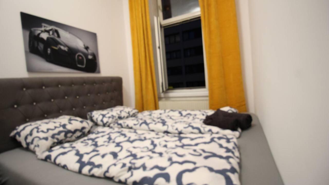 Modern Double Room Js A Вена Экстерьер фото